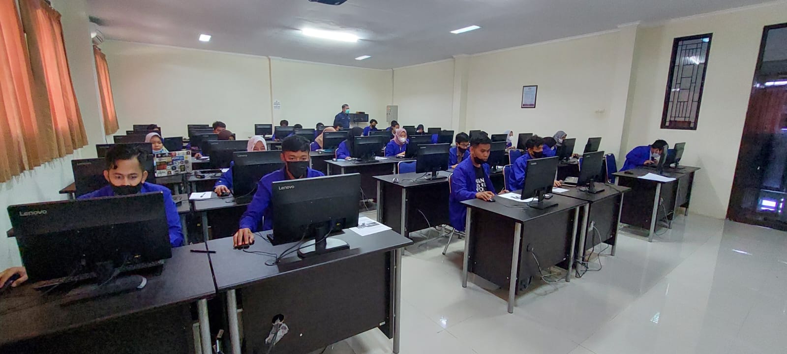 Sertifikasi profesi filkom